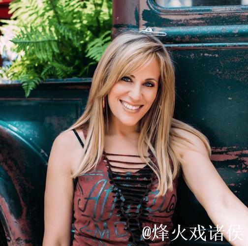 铃声响起时，金牌播报员莉莉安-加西亚的经典瞬间